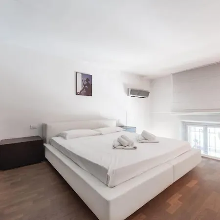 Santa Maria Novella Stylish Loft Great Location-hosted By Sweetstay Appartement